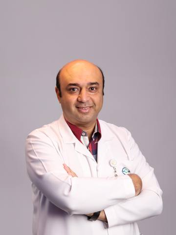 د. شهاب غزالي — أخصائي طب وجراحة العيون · مياه بيضاء وزراعة العدسات (FRCS)